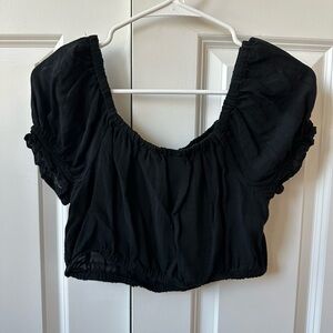 Black short sleeve crop top